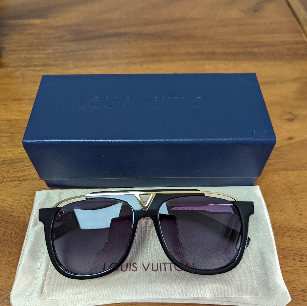 Brand New LV Sunglasses for Sale!